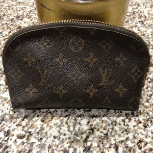 Authentic-Louis Vuitton Small Cosmetic Pouch